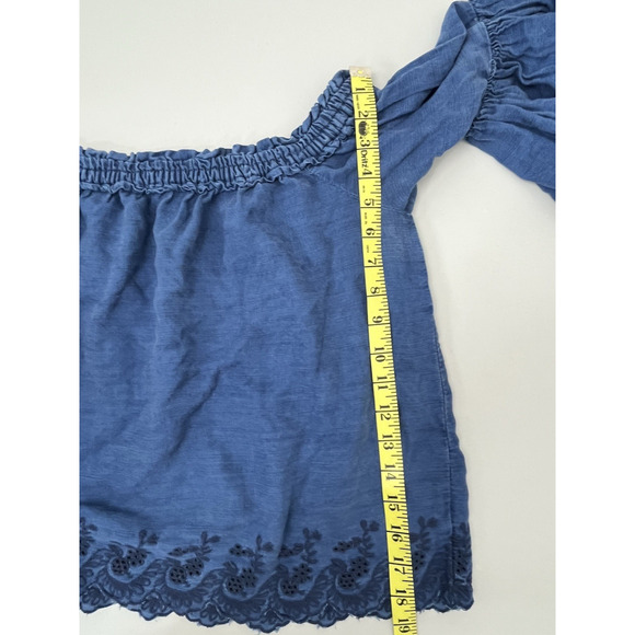 American Eagle Off the Shoulder Chambray Blouse Small Blue Flared Sleeve Peasant - Picture 5 of 9